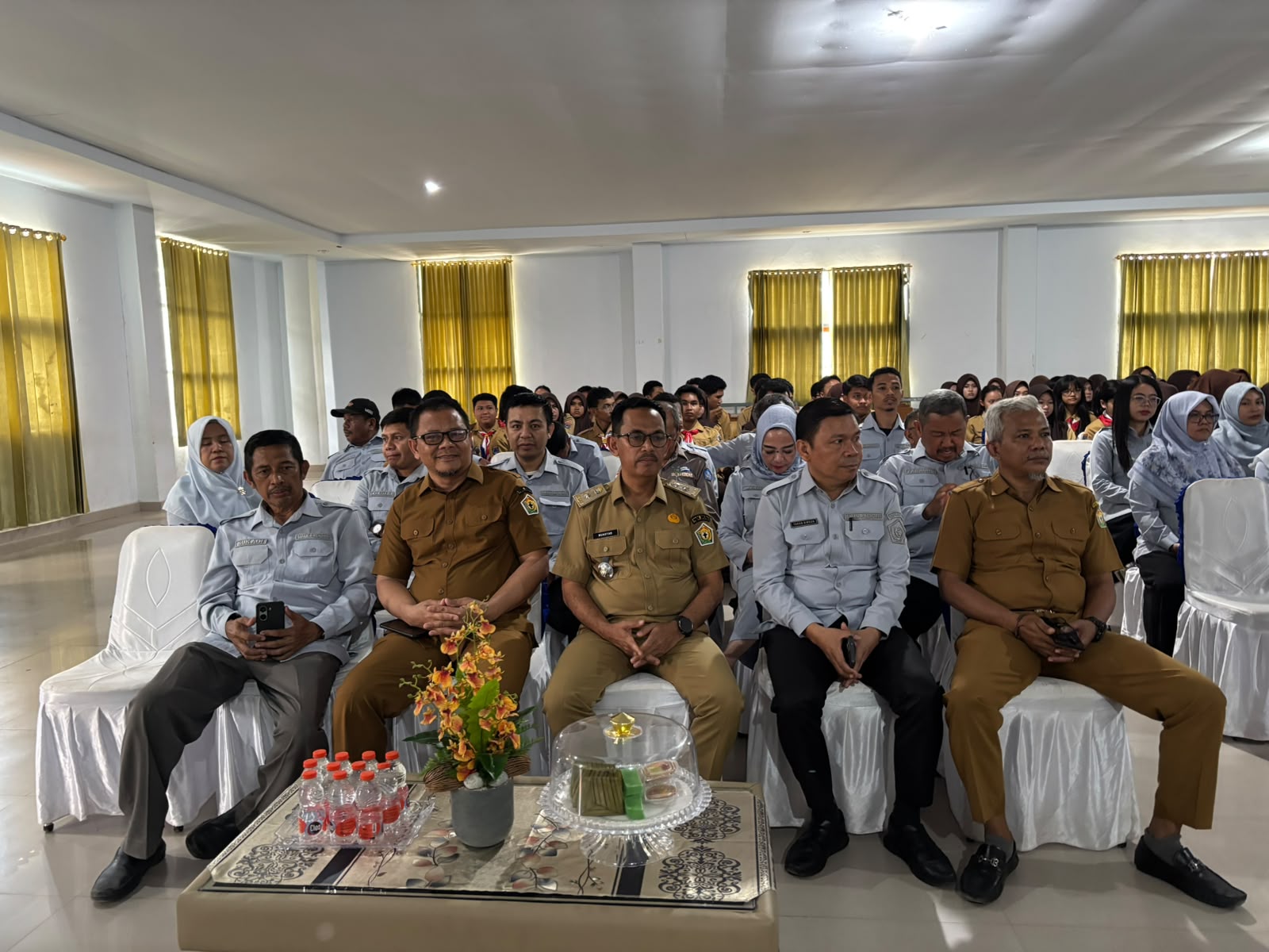 SMAN 4 KENDARI RESMI LUNCURKAN KURIKULUM SEKOLAH UNGGUL, PERKUAT KARAKTER DAN KOMPETENSI GLOBAL SISWA